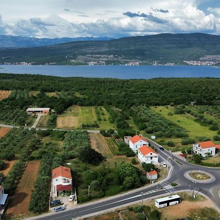 Appartamento Apartman Lucija Pridraga Esterno foto