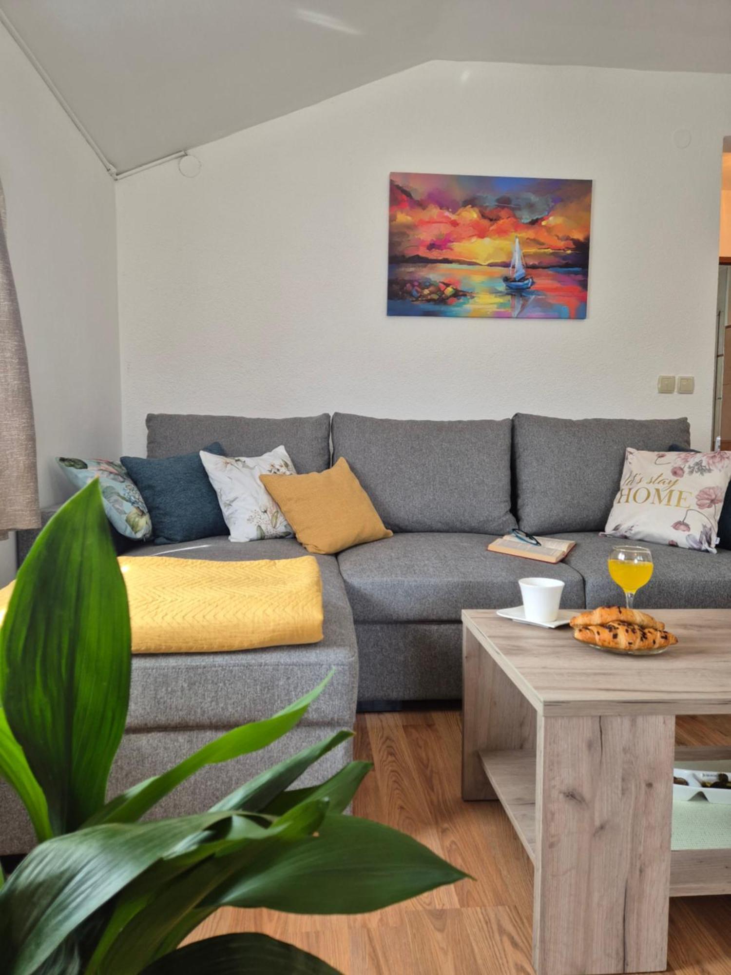 Appartamento Apartman Lucija Pridraga Esterno foto
