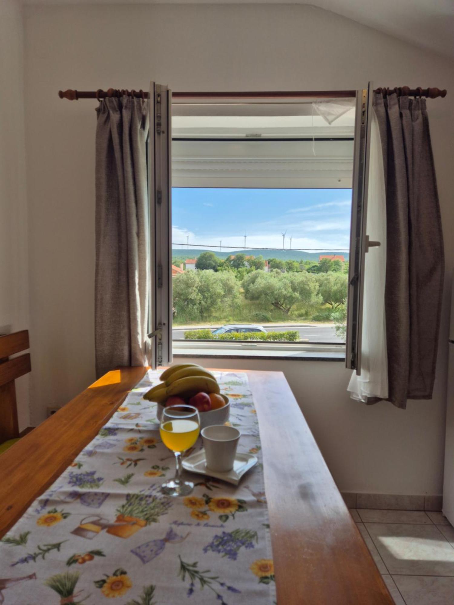 Appartamento Apartman Lucija Pridraga Esterno foto