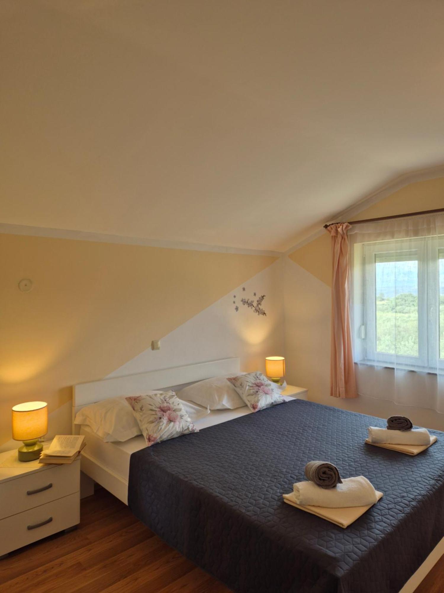 Appartamento Apartman Lucija Pridraga Esterno foto