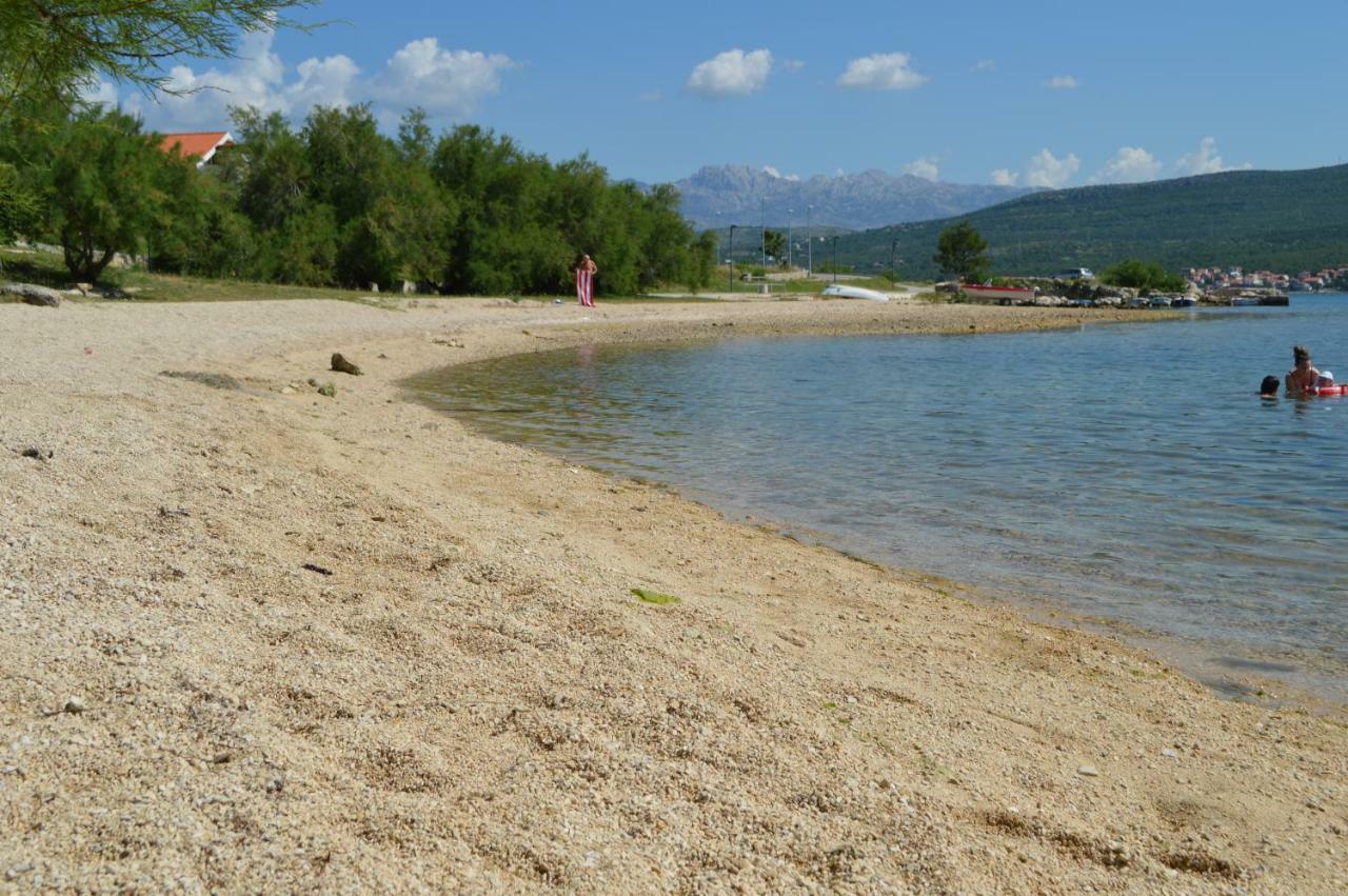 Appartamento Apartman Lucija Pridraga Esterno foto